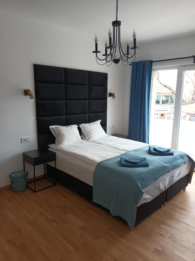 Holiday Apartment Ora Балчик Екстериор снимка